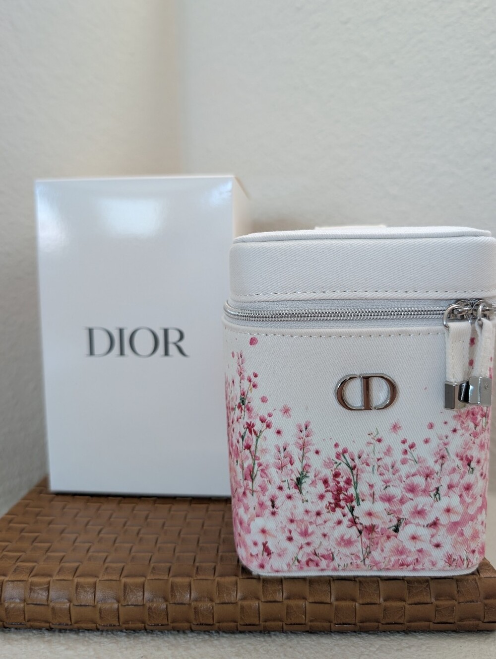 Christian Dior LIMITED EDITION Cherry Blossom Vanity Pouch Asia Exclusive GWP